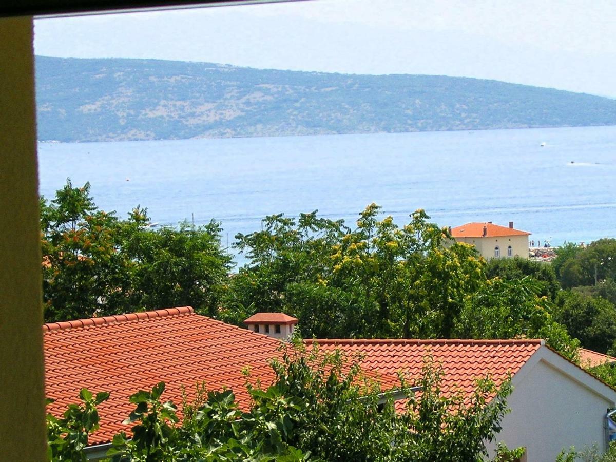 Apartmani Krajinovic Krk Town Exterior foto