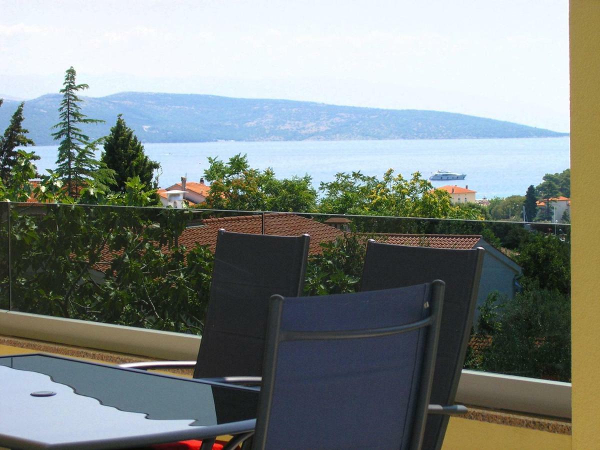 Apartmani Krajinovic Krk Town Exterior foto