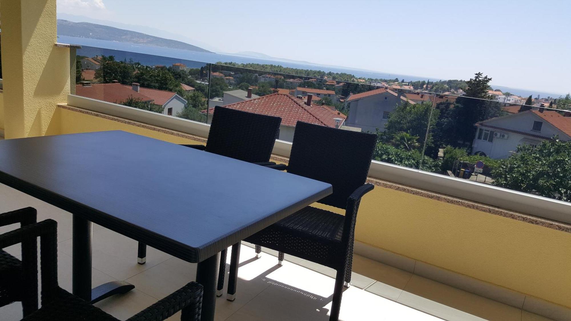 Apartmani Krajinovic Krk Town Exterior foto
