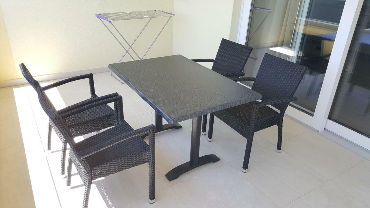 Apartmani Krajinovic Krk Town Exterior foto